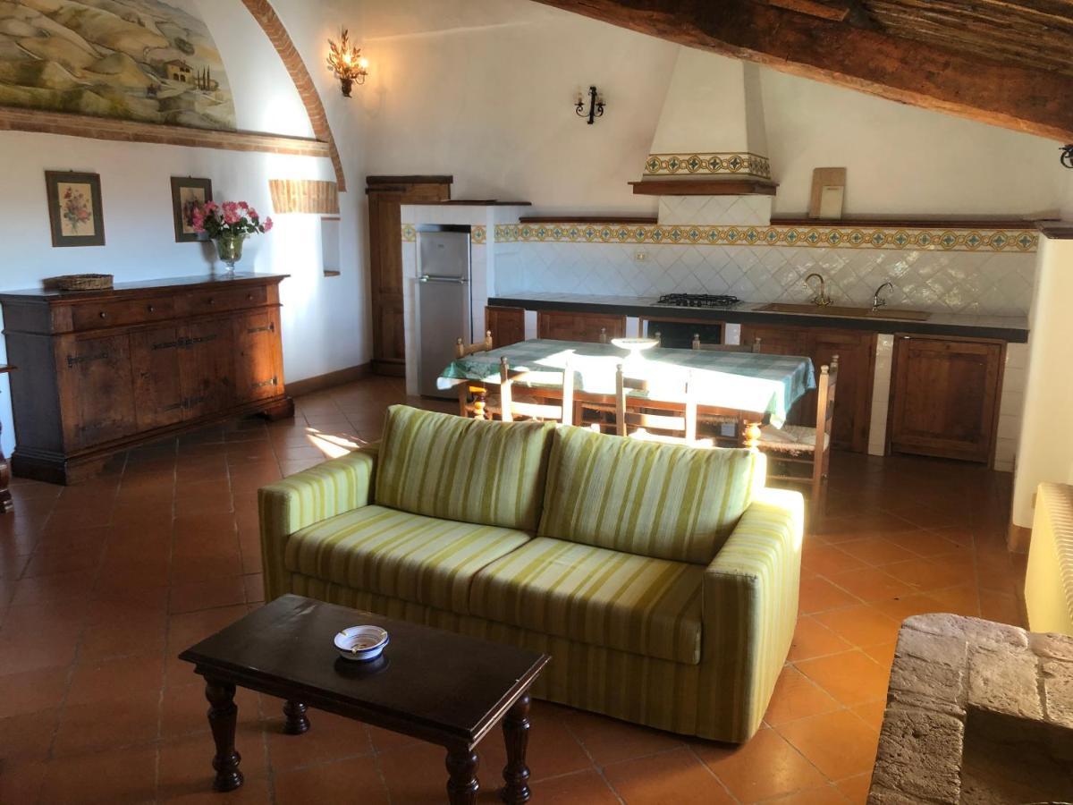 Agriturismo Fattoria Di Corsano Corsano  ภายนอก รูปภาพ