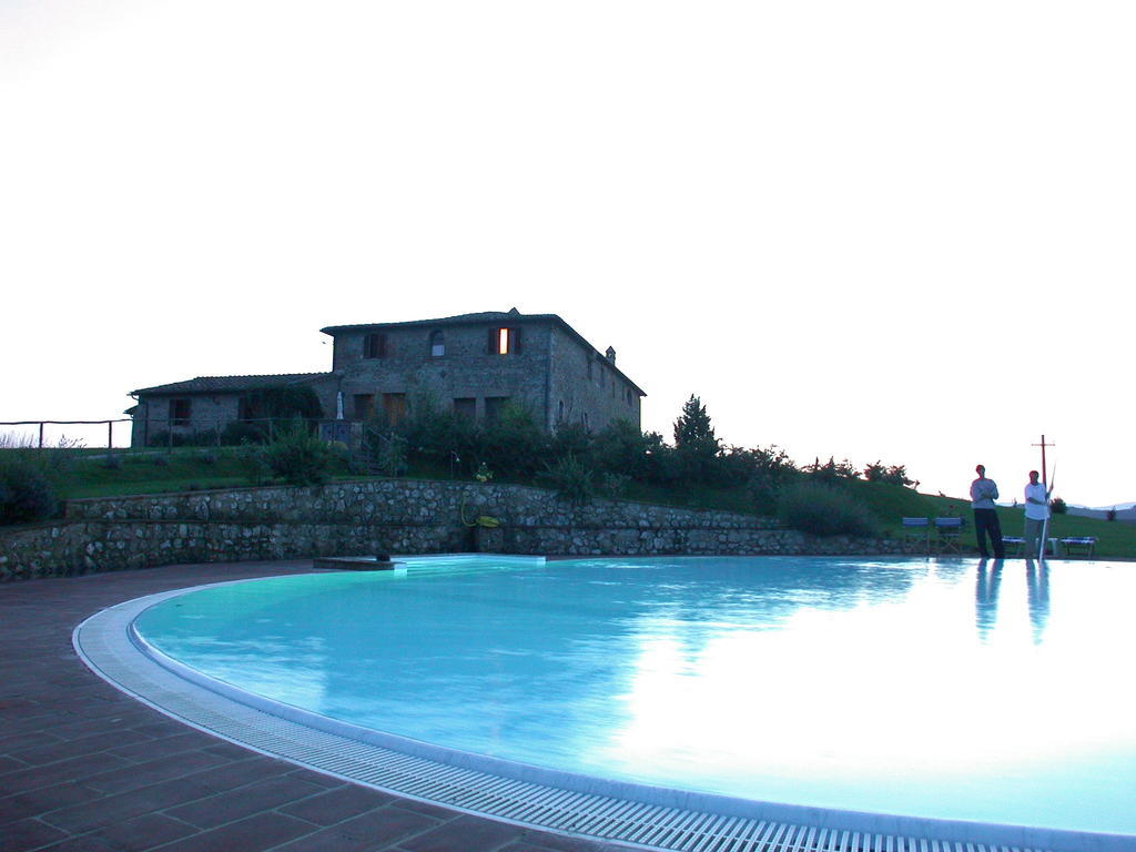 Agriturismo Fattoria Di Corsano Corsano  ภายนอก รูปภาพ
