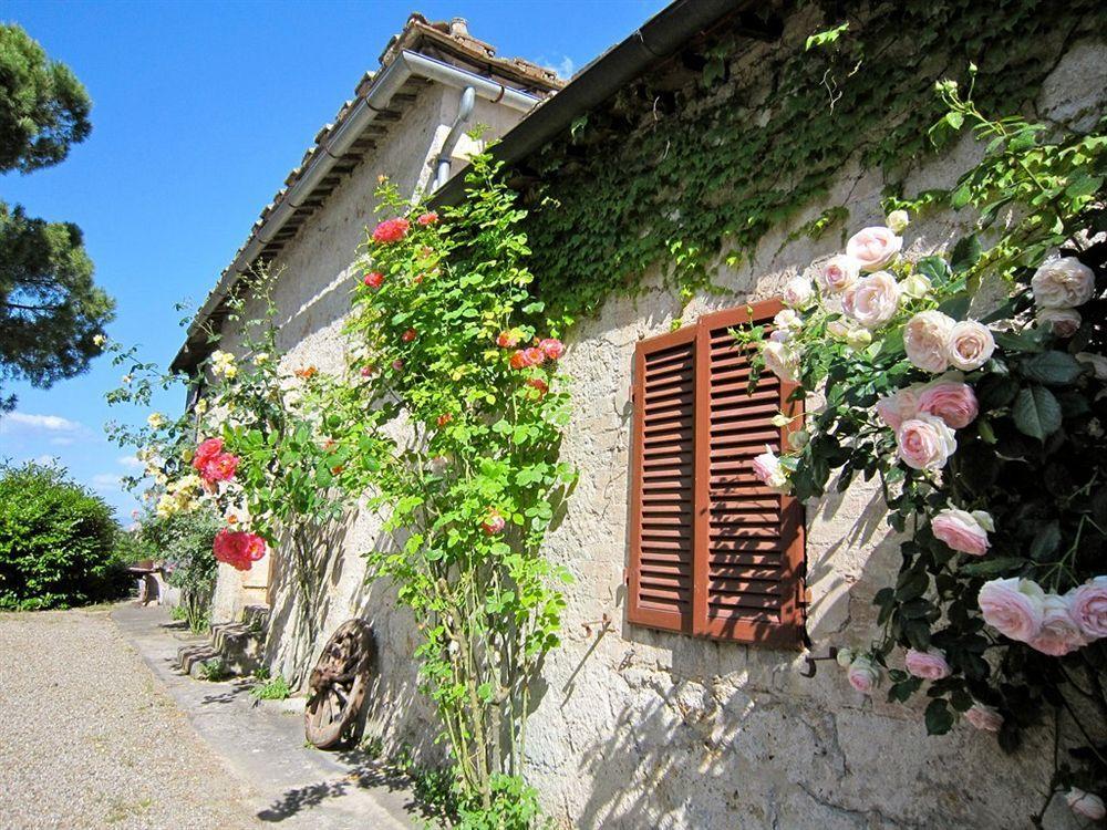 Agriturismo Fattoria Di Corsano Corsano  ภายนอก รูปภาพ